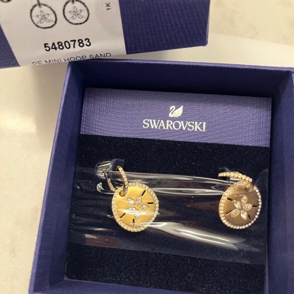 Swarovski mini hoop sand coin - Picture 2 of 3